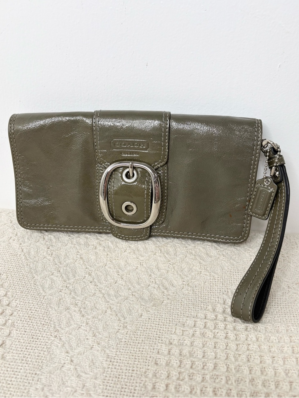 Coach Green Bleecker Patent Leather Clutch F43371 Large Wristlet Pouch Moss Sage